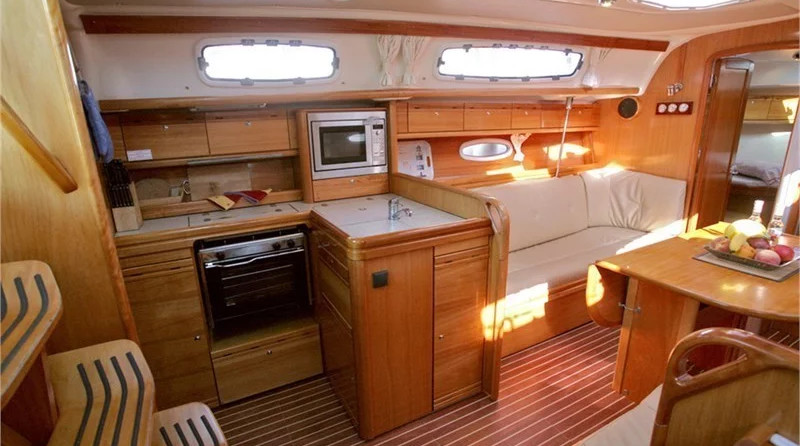 Bavaria 38 Cruiser