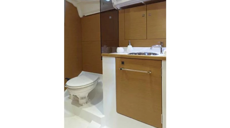 Jeanneau Sun Odyssey 379