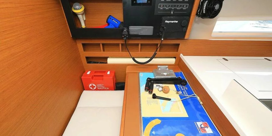Sun Odyssey 410 - 3 cab.