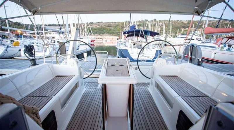 Dufour 412 Grand Large (3Cab)