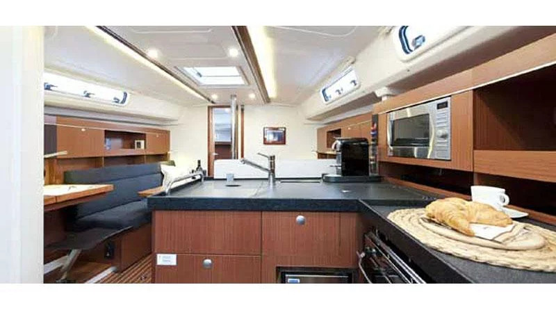 Hanse 385
