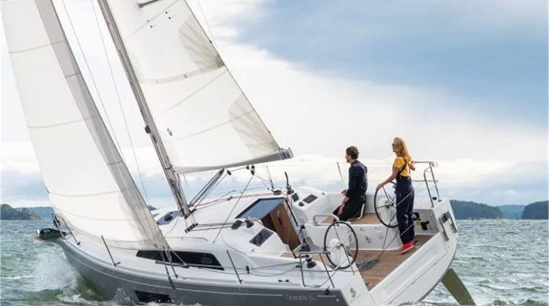 Beneteau Oceanis 30.1