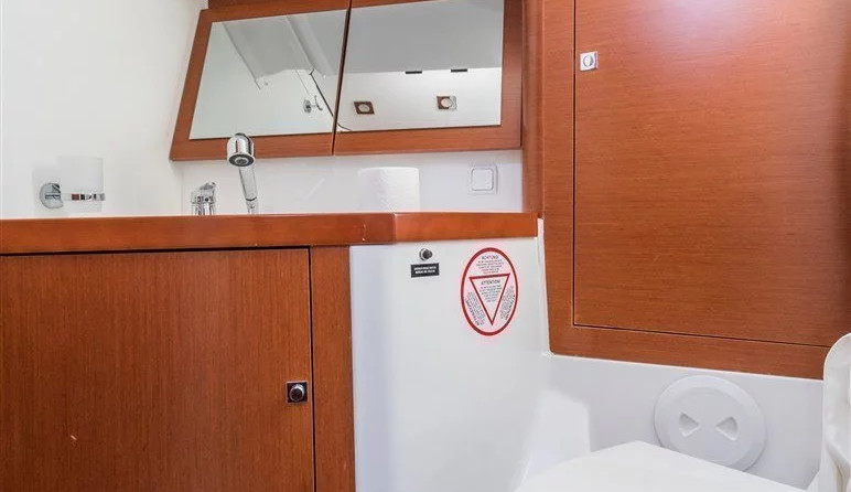 Oceanis 45