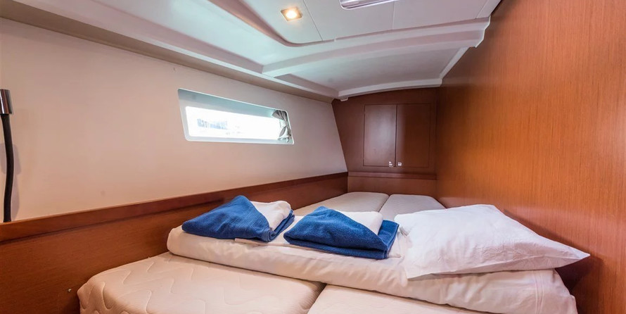 Oceanis 45