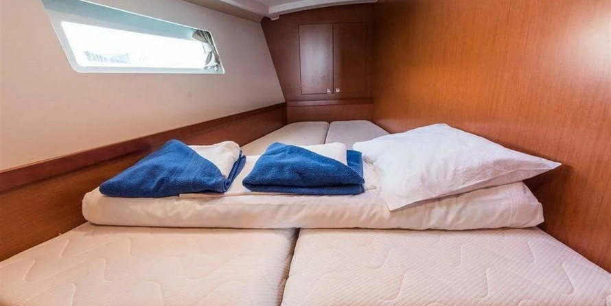 Oceanis 45