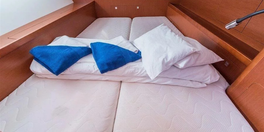 Oceanis 45