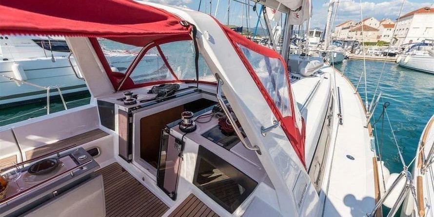 Oceanis 45