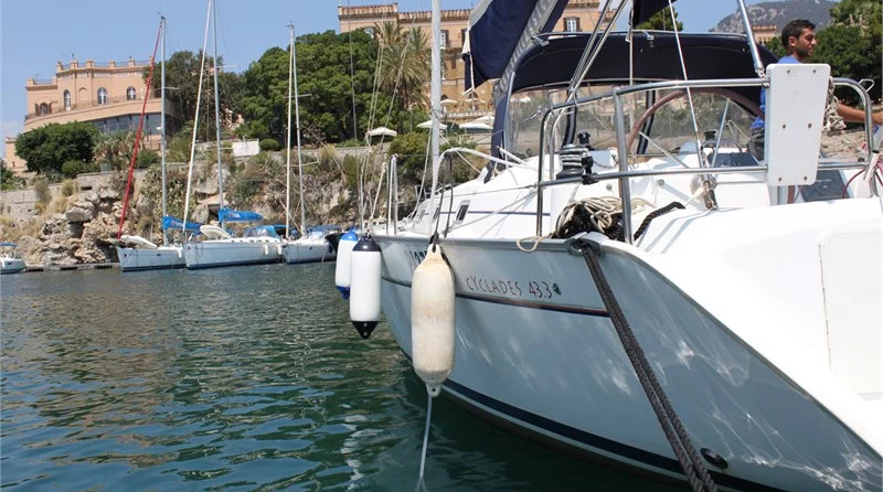 Beneteau Cyclades 43.3