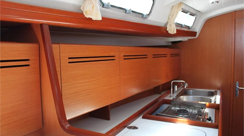 Beneteau Cyclades 43.3