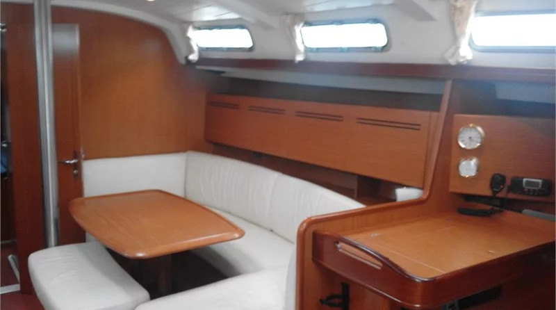 Beneteau Cyclades 43.3