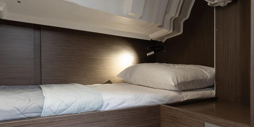 Beneteau Oceanis 46.1