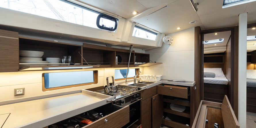 Beneteau Oceanis 46.1