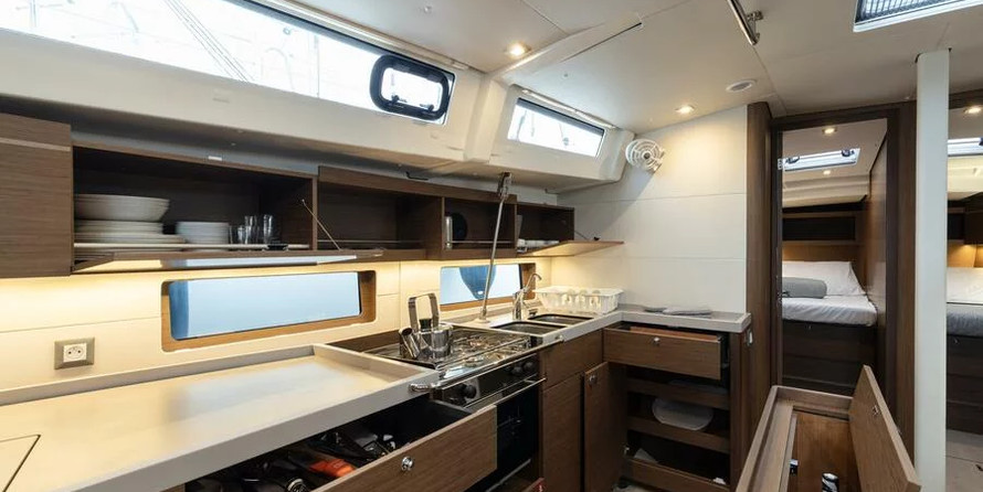 Beneteau Oceanis 46.1