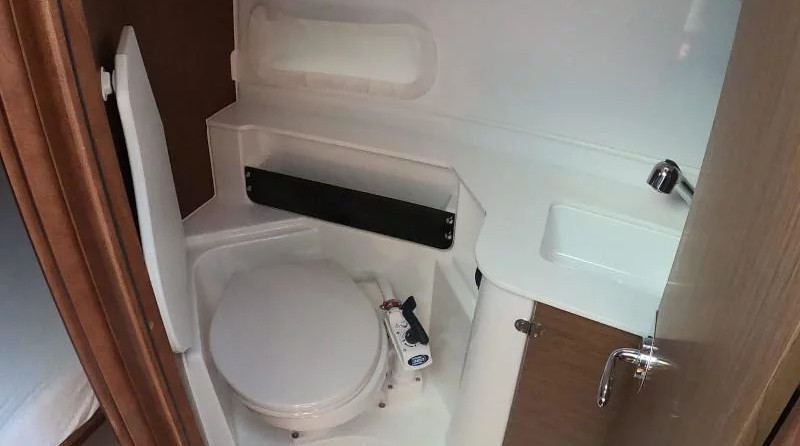 Beneteau Antares 9 OB