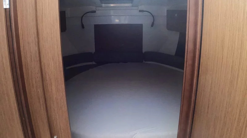 Beneteau Antares 9 OB