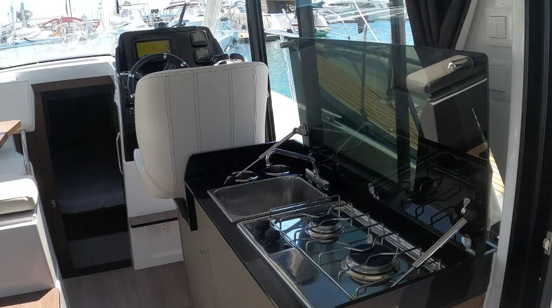 Beneteau Antares 9 OB