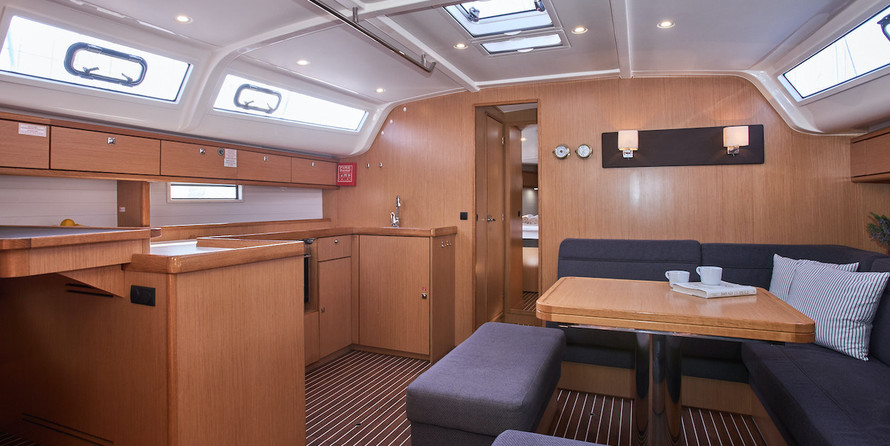 Bavaria Cruiser 51