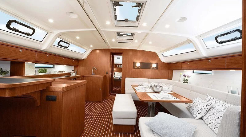 Bavaria Cruiser 51