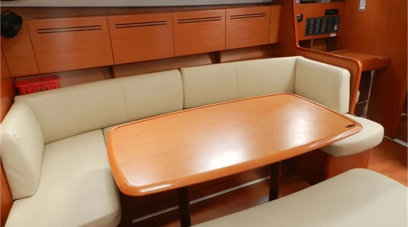 Beneteau Cyclades 43.4