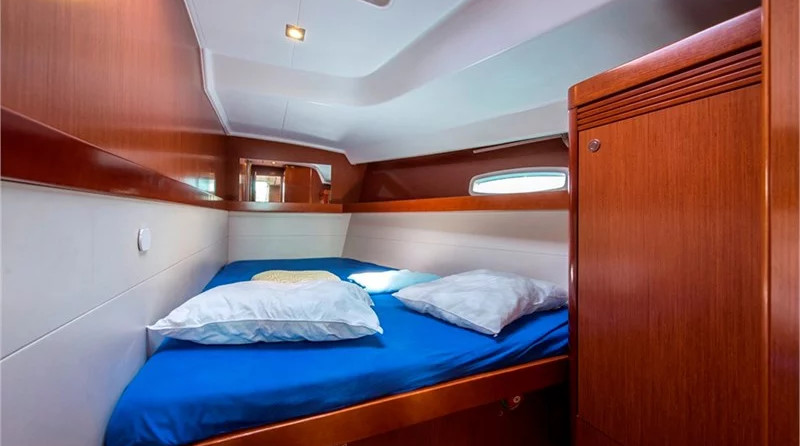 Beneteau Oceanis 50 Family