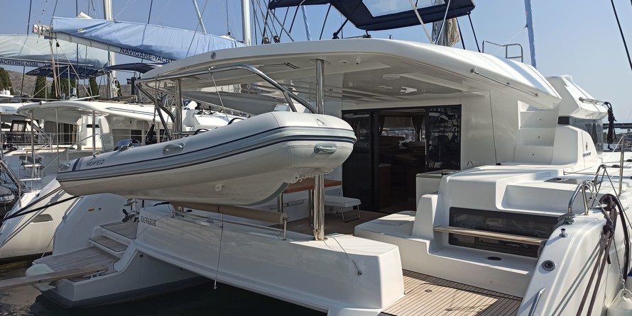 Lagoon 50