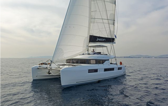 Lagoon 50