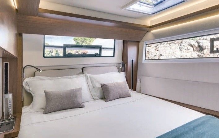 Lagoon 50