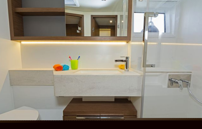 Lagoon 50