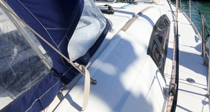 Beneteau Oceanis 43