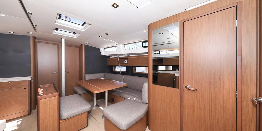 Beneteau Oceanis 46.1