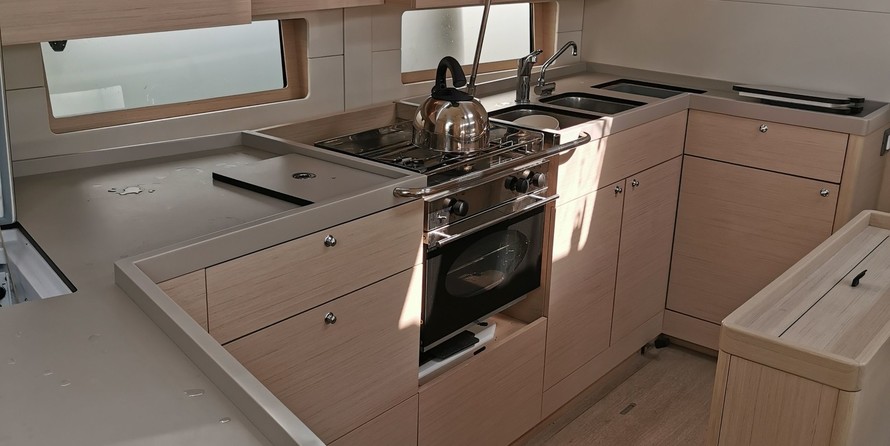 Beneteau Oceanis 46
