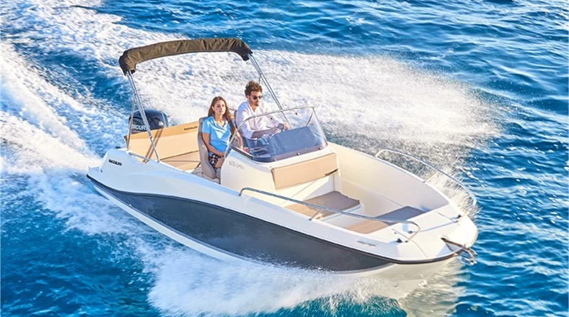 Quicksilver Activ 605 Open