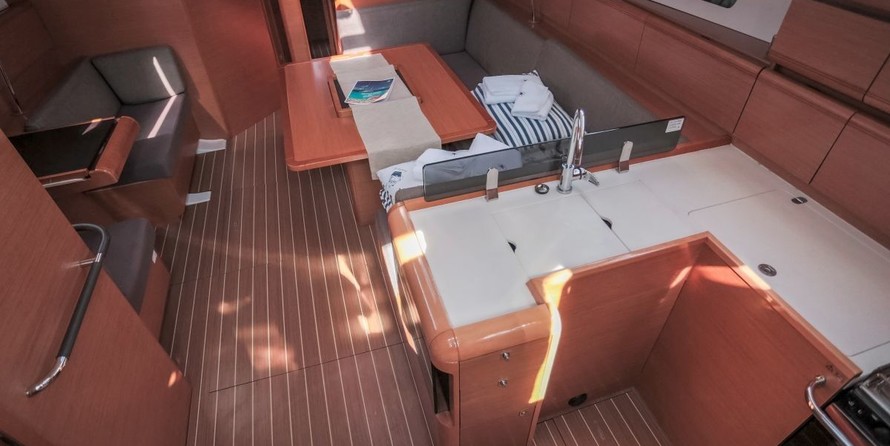 Jeanneau Sun Odyssey 439