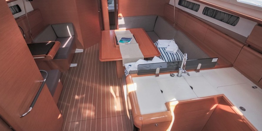 Jeanneau Sun Odyssey 439