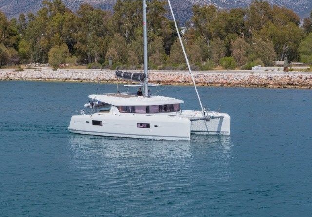 Lagoon 42