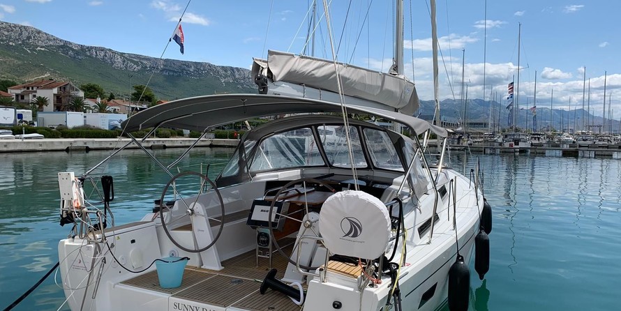 Hanse 388