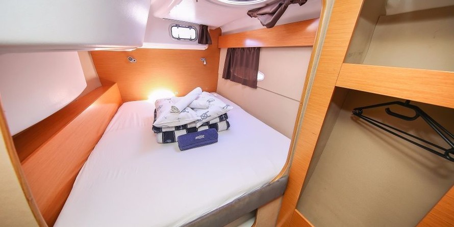 Fountaine Pajot Lipari 41