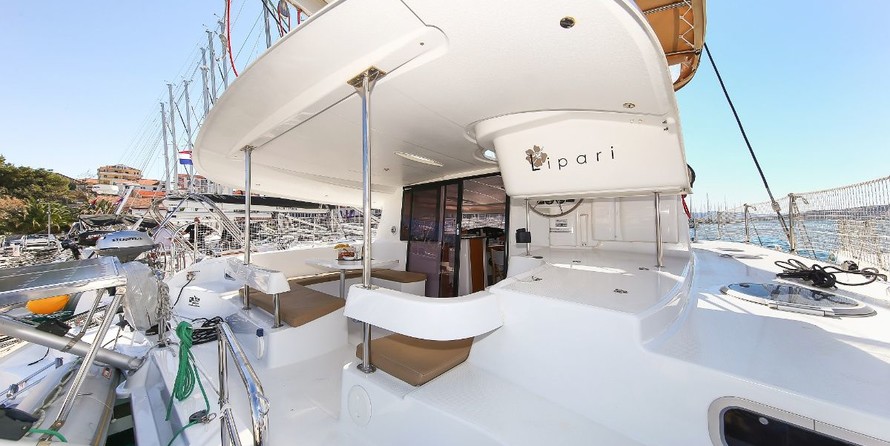 Fountaine Pajot Lipari 41