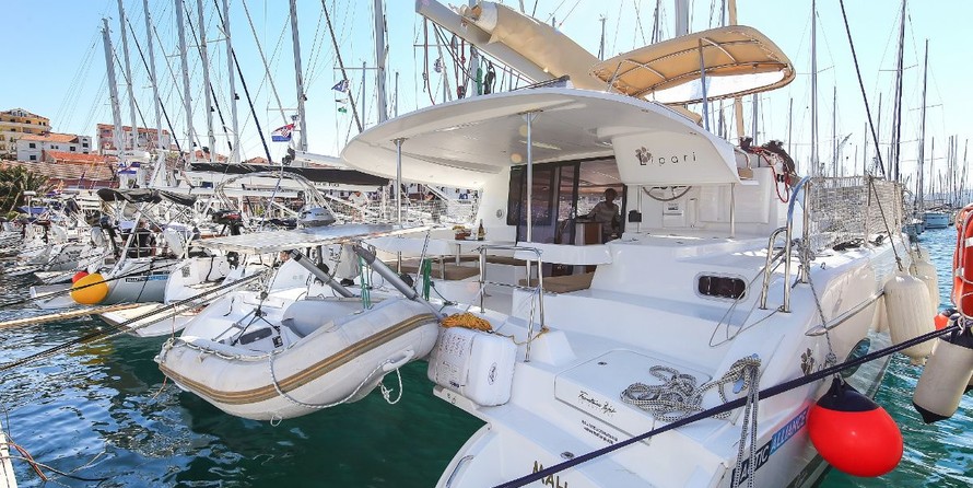 Fountaine Pajot Lipari 41