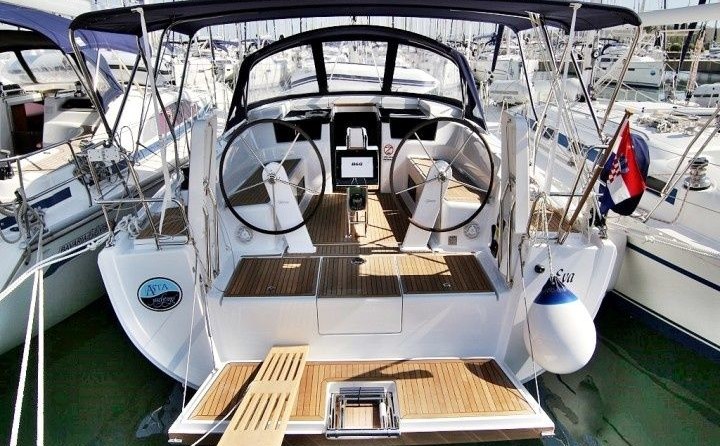 Hanse 418