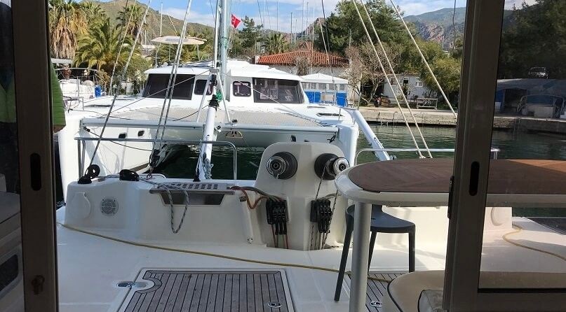 Catana 47