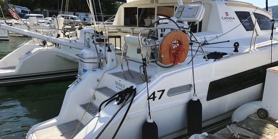 Catana 47