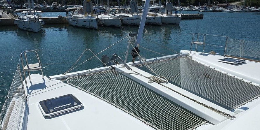 Lagoon 400 S2
