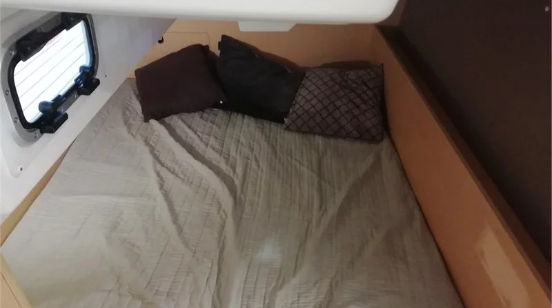 Beneteau Oceanis 35.1