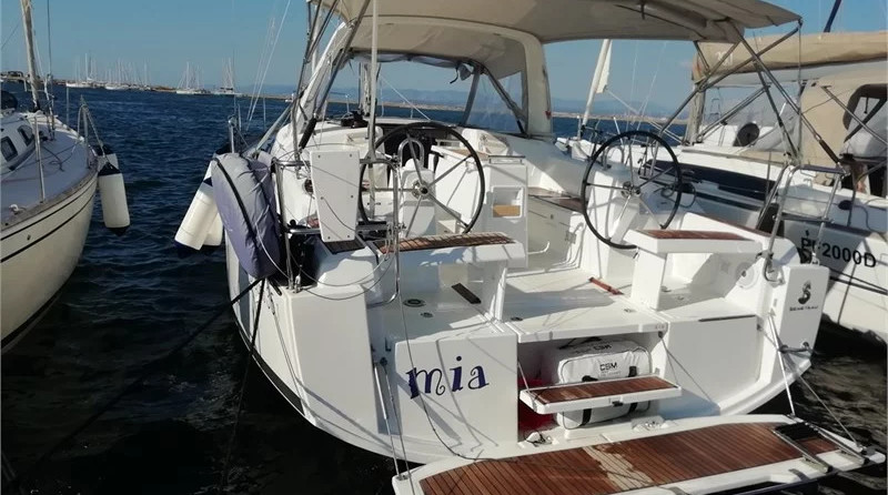 Beneteau Oceanis 35.1