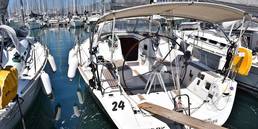Beneteau First 35