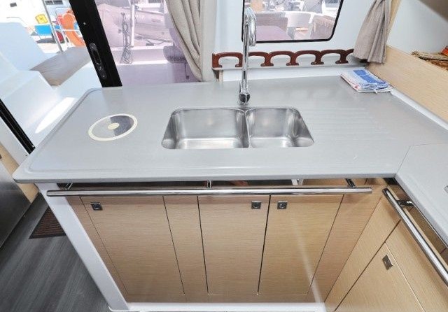 Fountaine Pajot Lipari 41