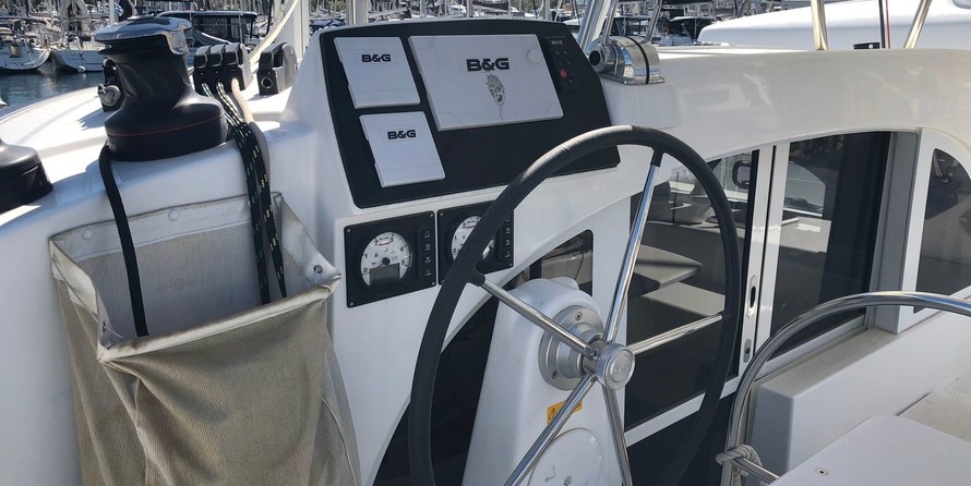 Lagoon 380 S2