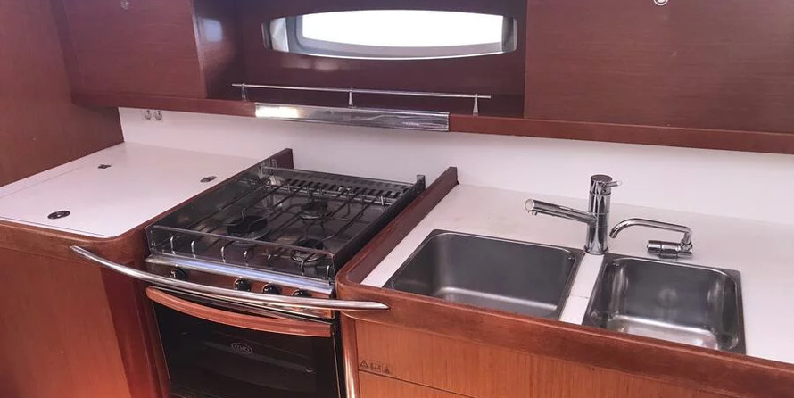 Beneteau Oceanis 50 Family