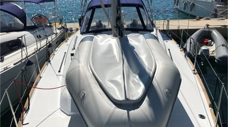 Beneteau Oceanis 38.1